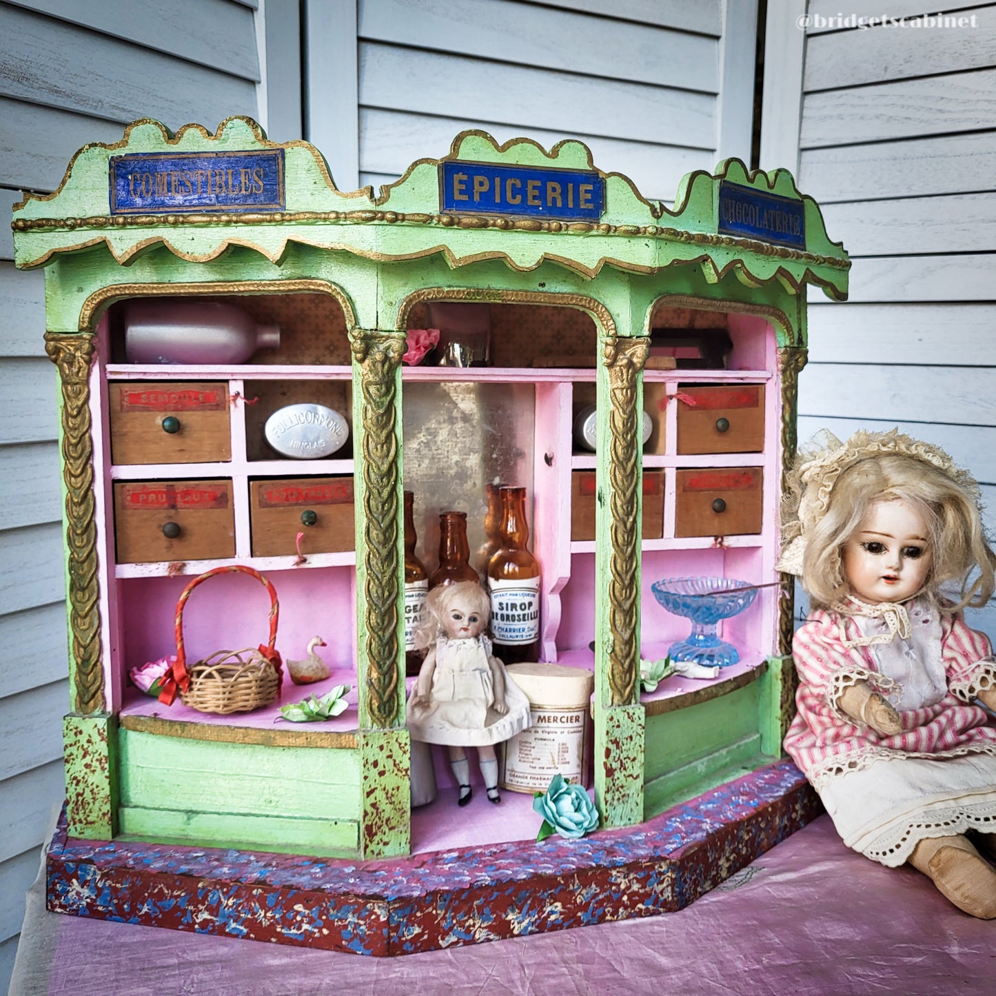 Antique Toy Doll Epicerie Store