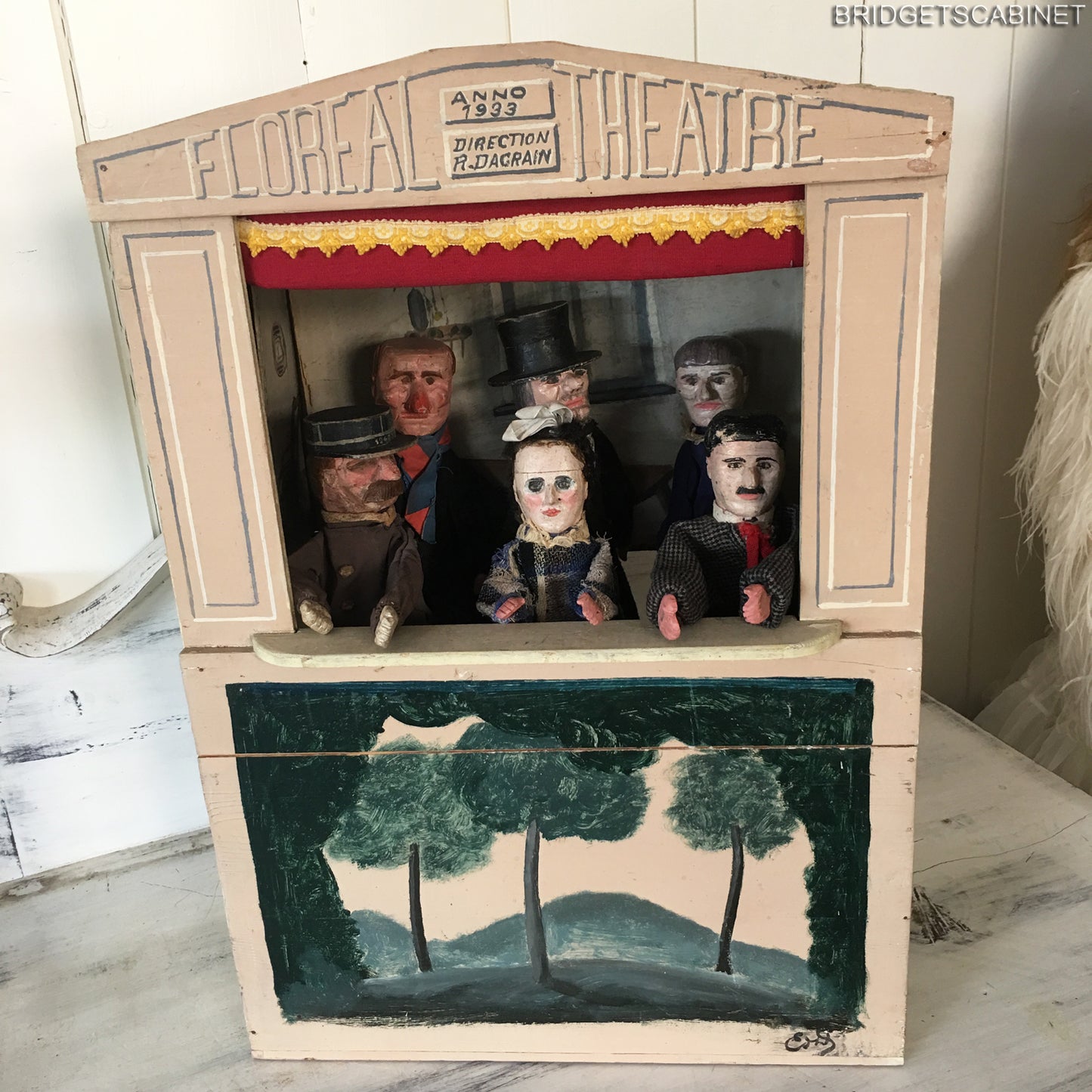 1930s French "Floral" Theater 6 Puppets
