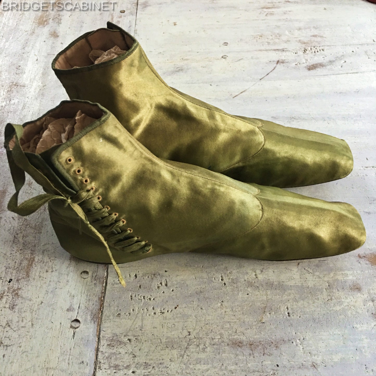 19th Century Green Sik Shoes