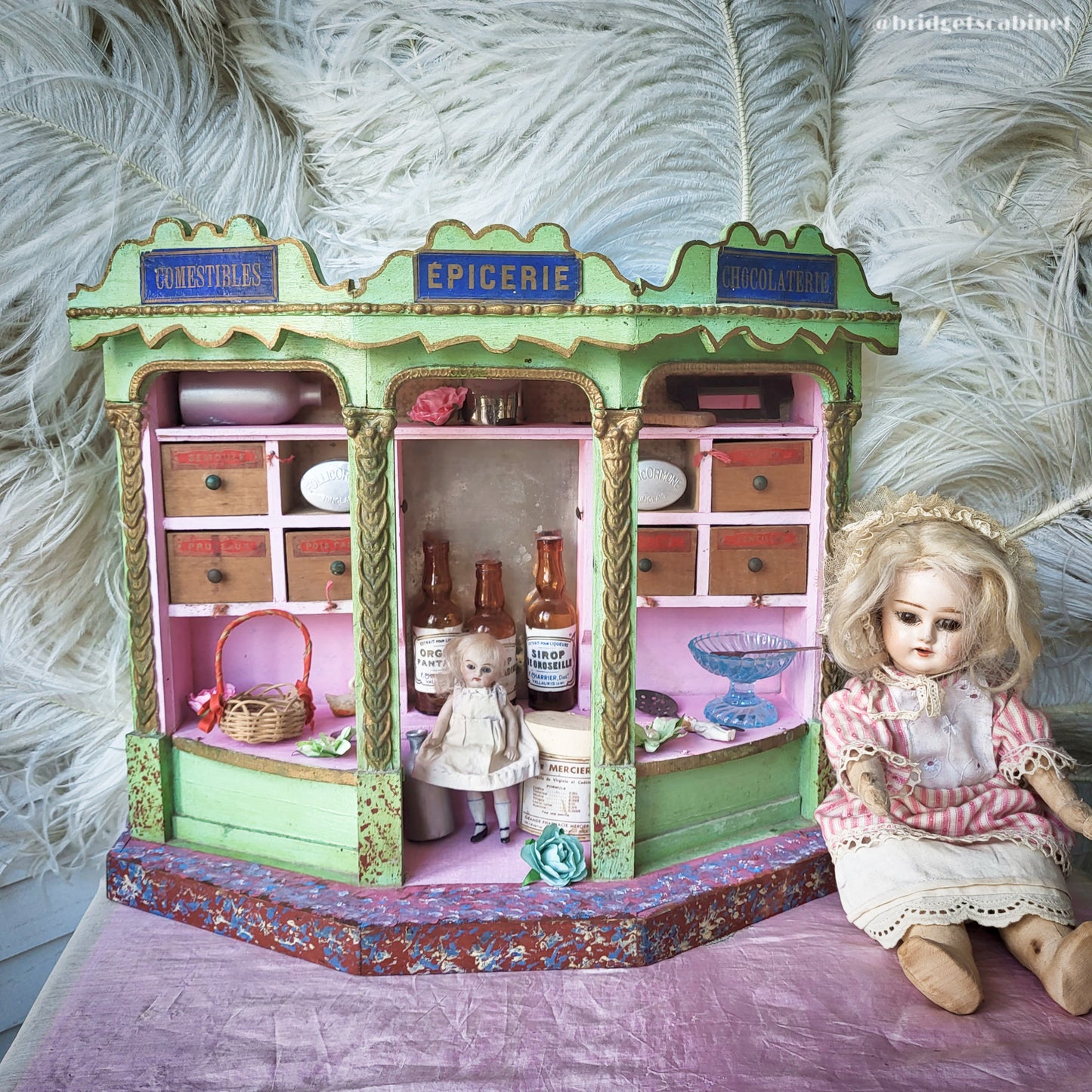 Antique Toy Doll Epicerie Store