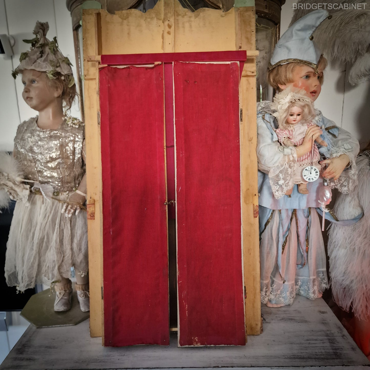 Guignol Puppet Theater