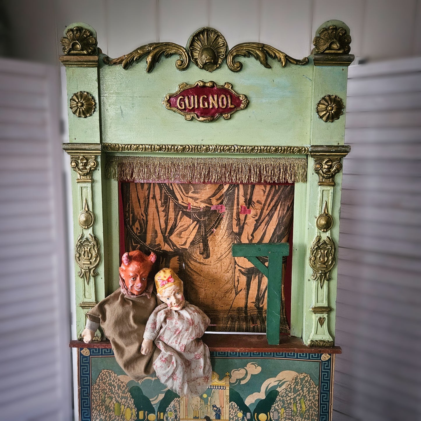 Large Guignol Theater