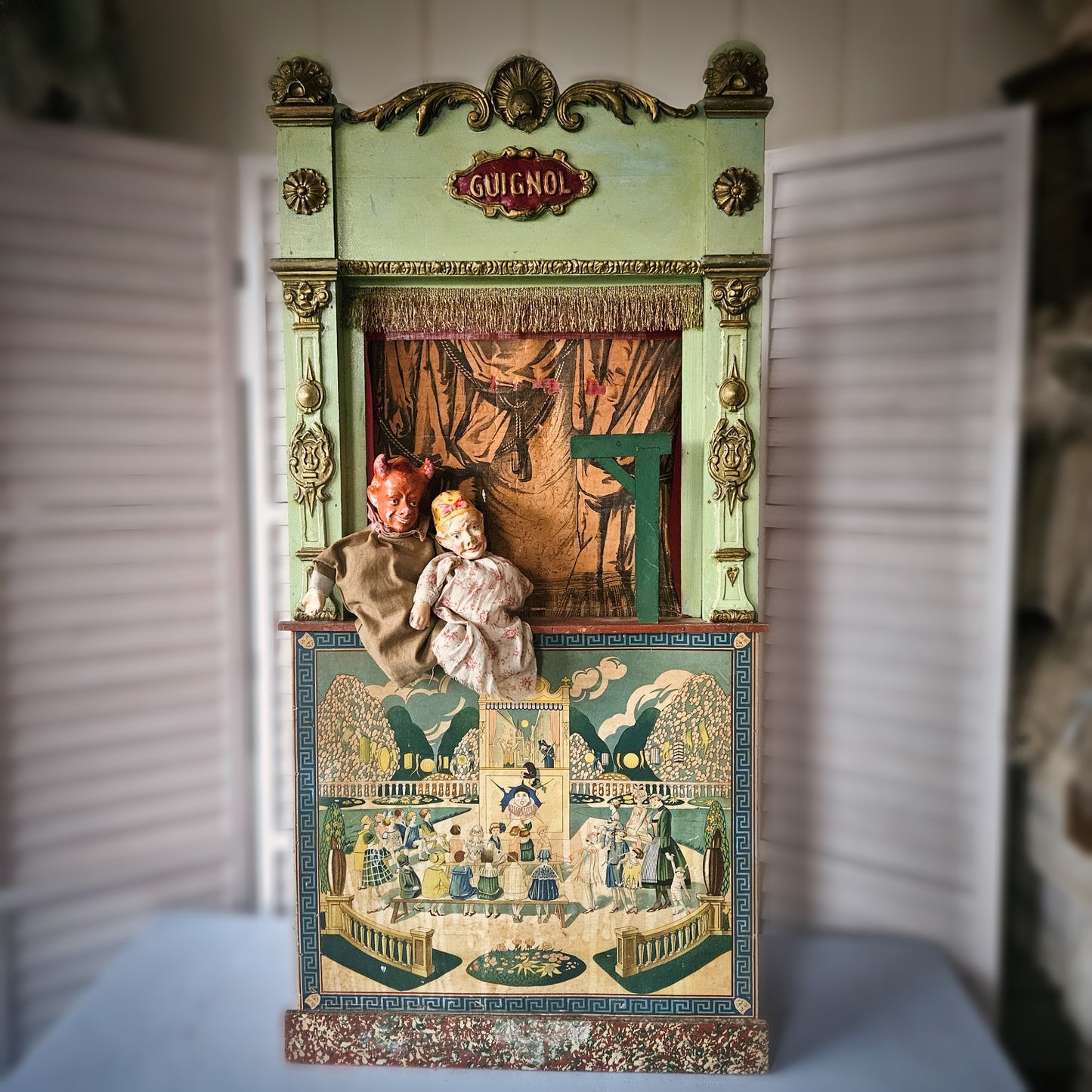 Large Guignol Theater