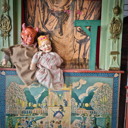 Large Guignol Theater