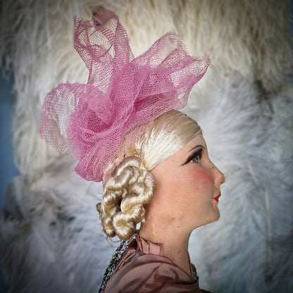 1920s Boudoir Cloth Sofa Doll (33.5" / 85 cm)