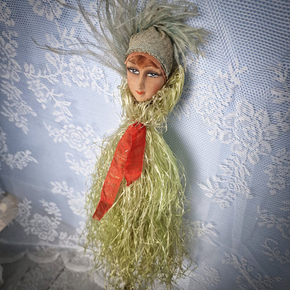 1928s Rare Boudoir Sofa Marotte Doll