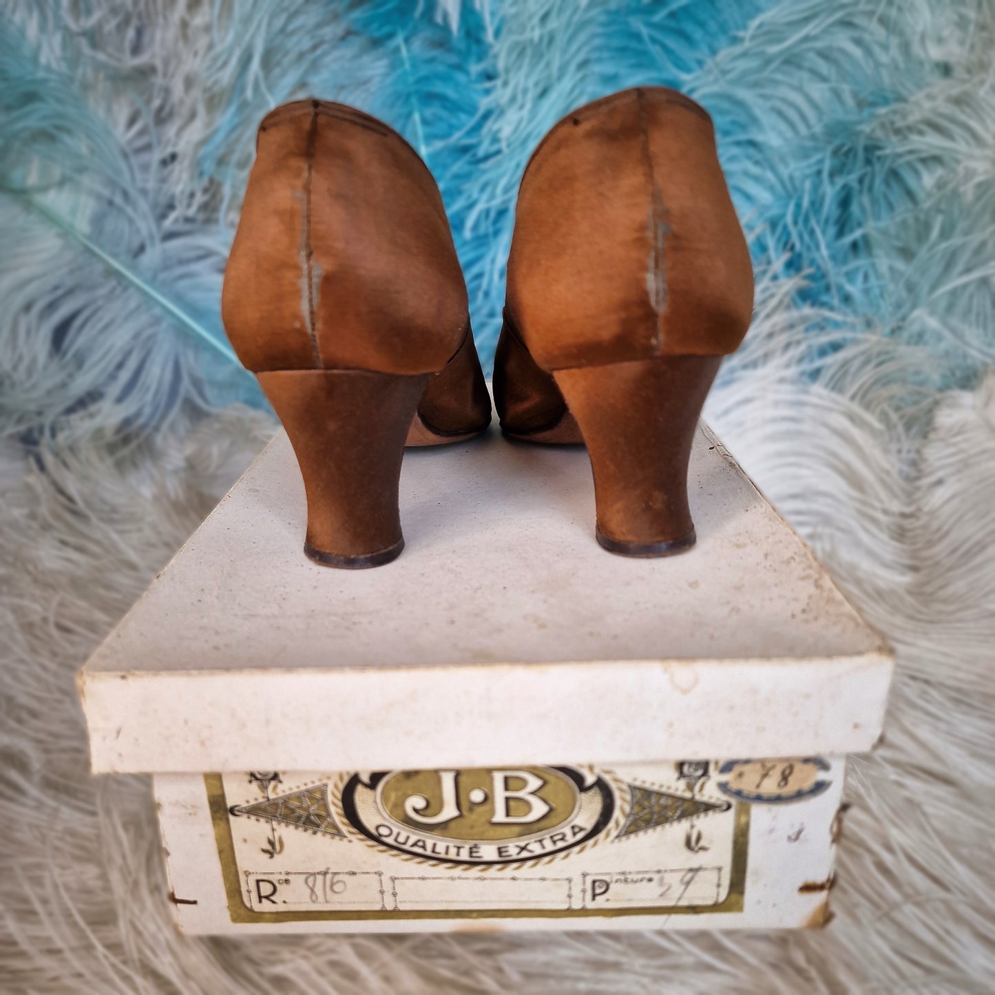 French Pair of 1920s Satin Flapper Shoes with Original Box