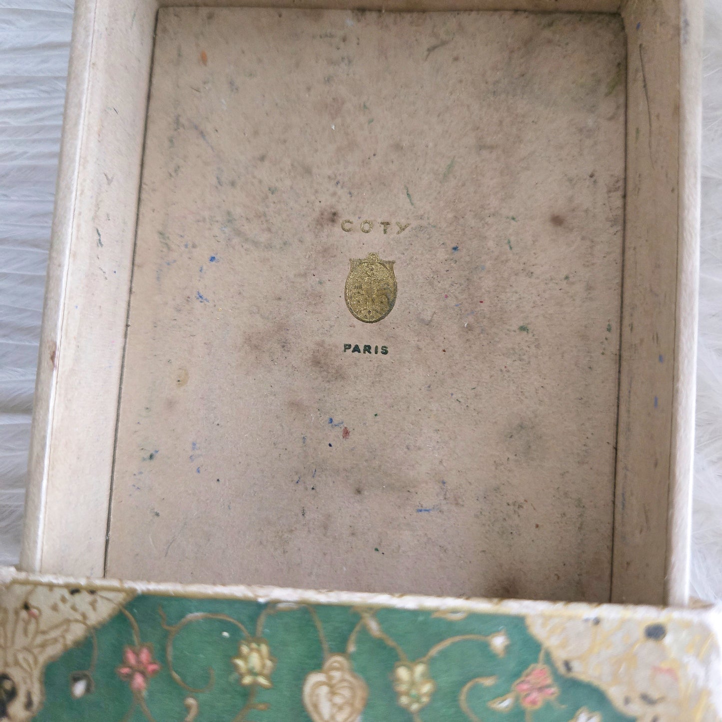 Antique Coty Perfume Box – Art Deco Era (1920s/30s)