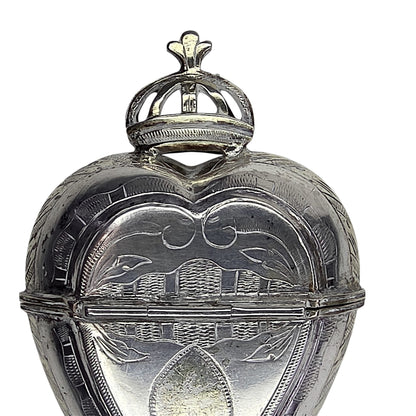 Rare Scandinavian Silver Heart Vinaigrette (Hovedvandsæg)