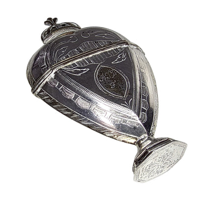 Rare Scandinavian Silver Heart Vinaigrette (Hovedvandsæg)