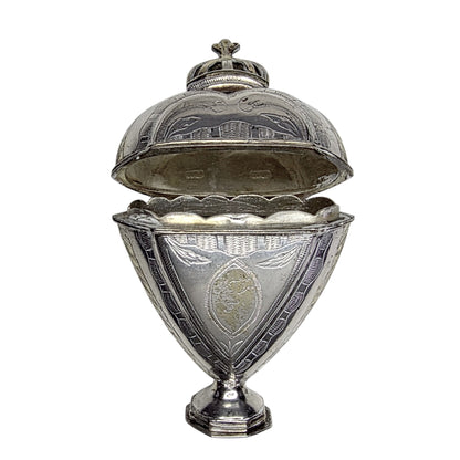 Rare Scandinavian Silver Heart Vinaigrette (Hovedvandsæg)