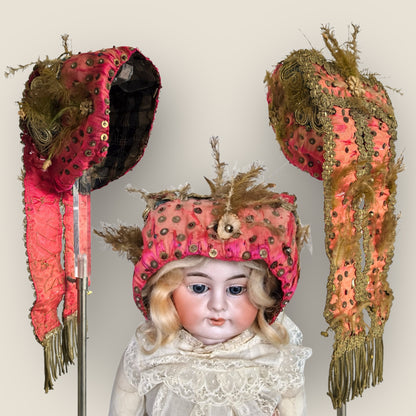 Late 17th to early 18th century child’s Bonnet from France