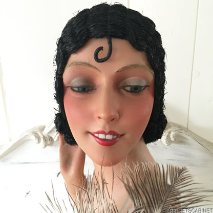 1920s Flapper Wig with Curl