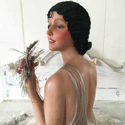 1920s Flapper Wig with Curl