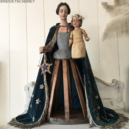 1780s Capipoye Madonna Santos Cage Doll with Child