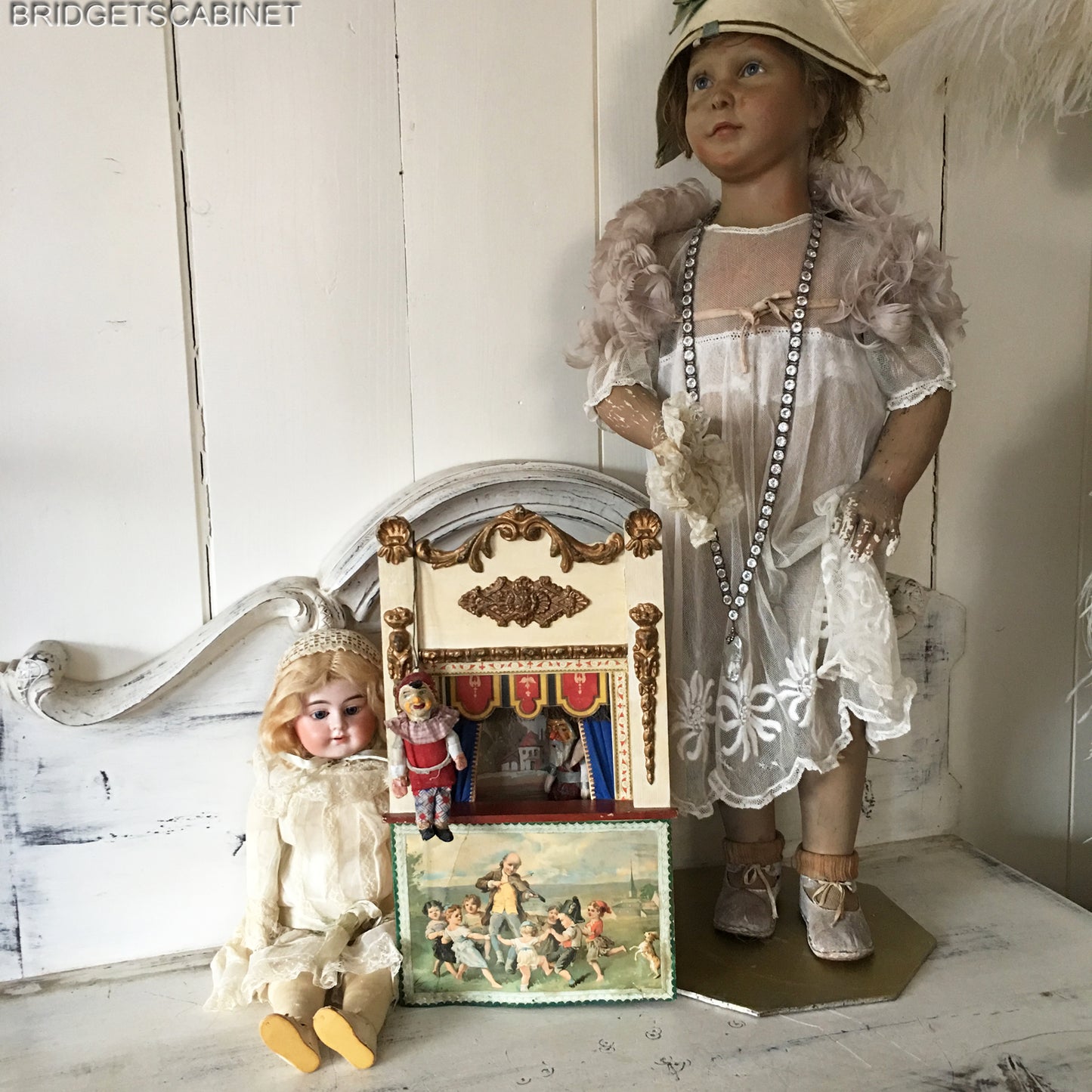 Guignol Puppet Theater w 2 Puppets