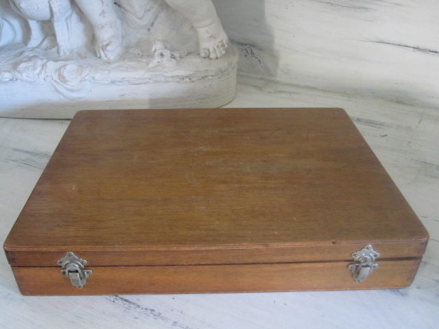 1910s French Optician Lenses Box