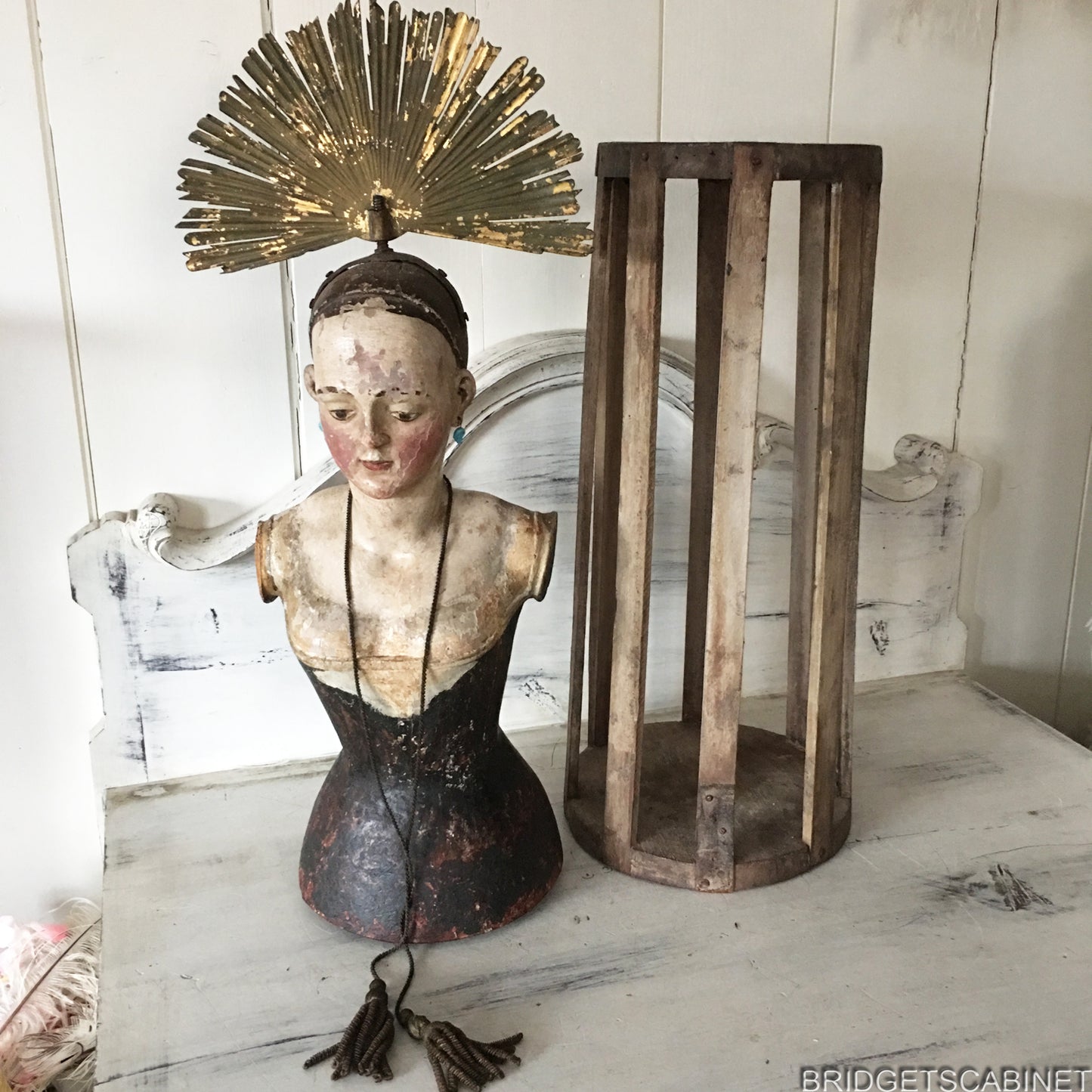 1700s Very Rare Madonna Santos Cage Doll