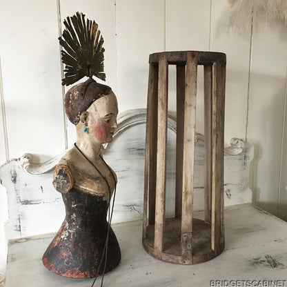 1700s Very Rare Madonna Santos Cage Doll