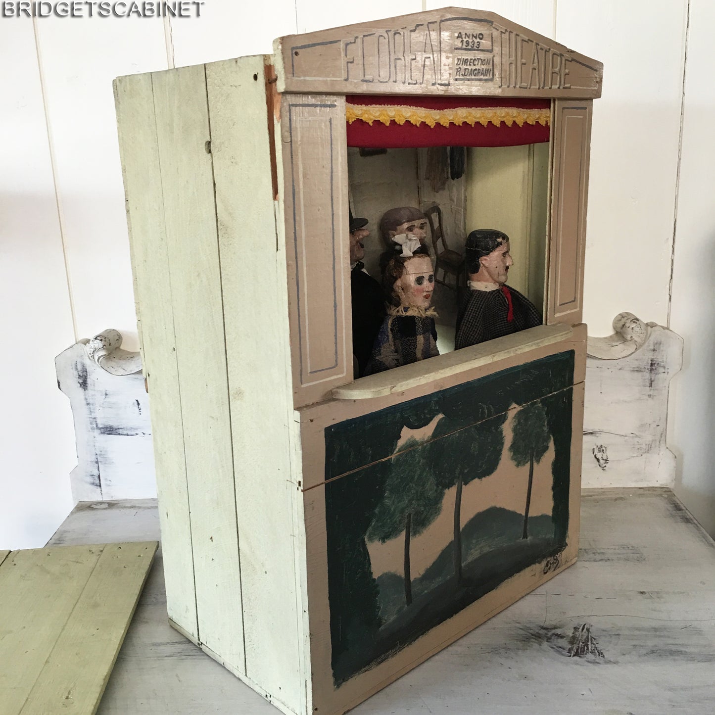 1930s French "Floral" Theater 6 Puppets