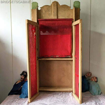 Guignol Puppet Theater w 5 Puppets