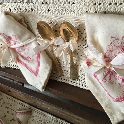 1900s French Dinnerware Set Doll