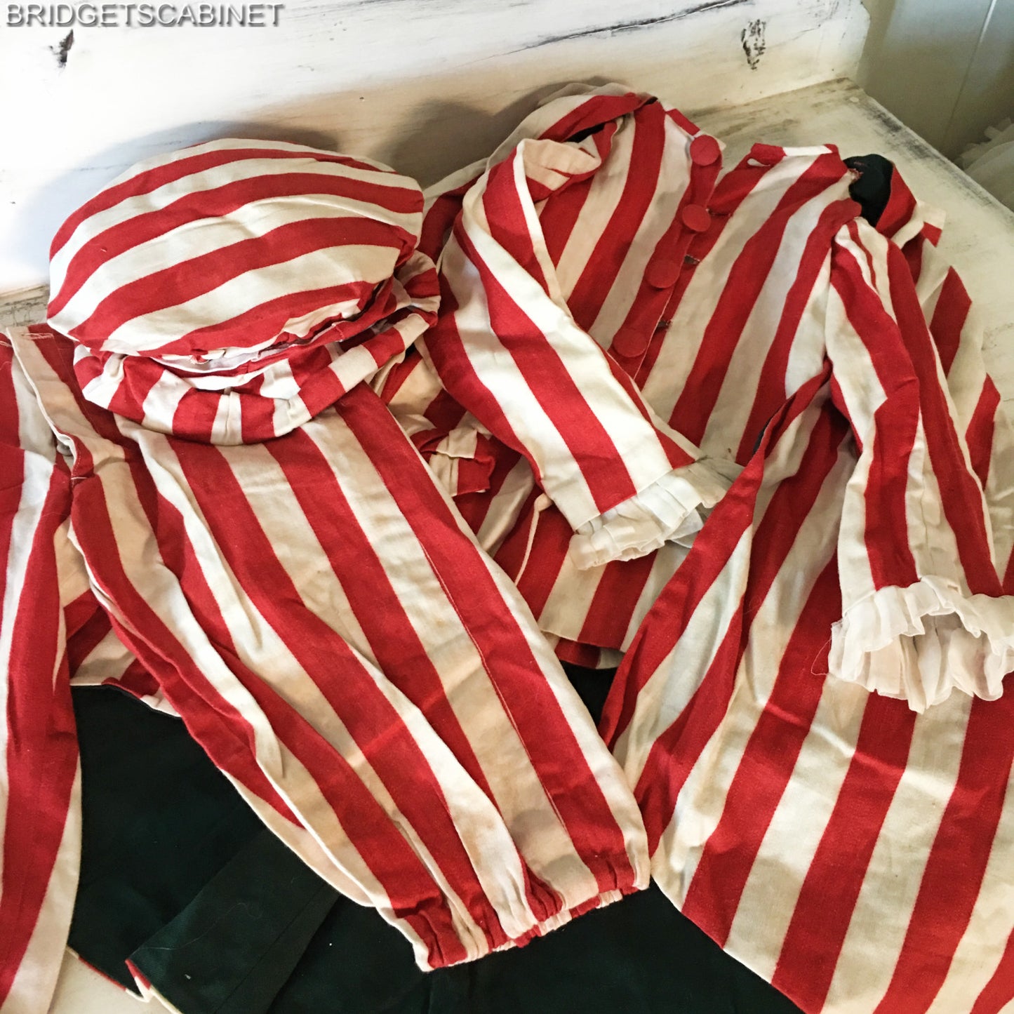 1900s Antique Child Costume