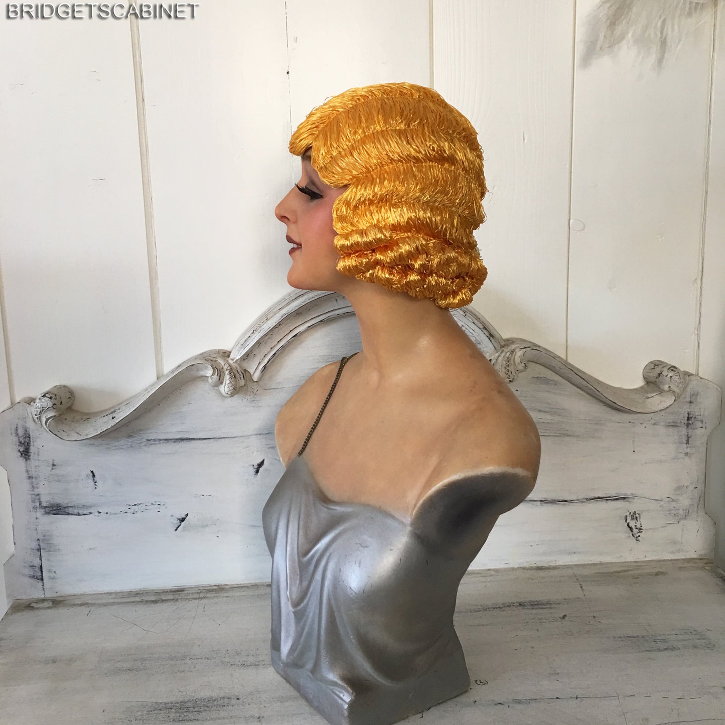 1920s 2-Colored Flapper Wig Gold