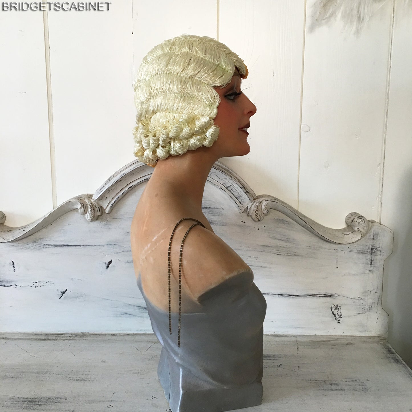 1920s 2-Colored Flapper Wig Gold