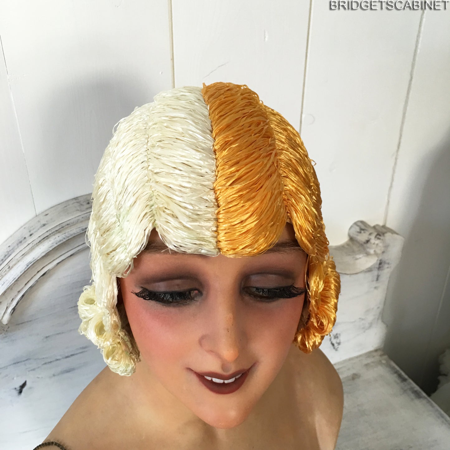 1920s 2-Colored Flapper Wig Gold