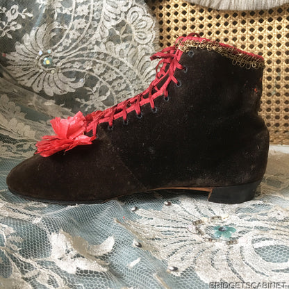 1880s Velvet Silk Roseete Shoes (DIV-590)
