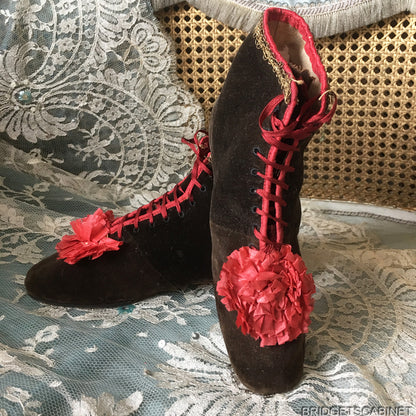 1880s Velvet Silk Roseete Shoes (DIV-590)