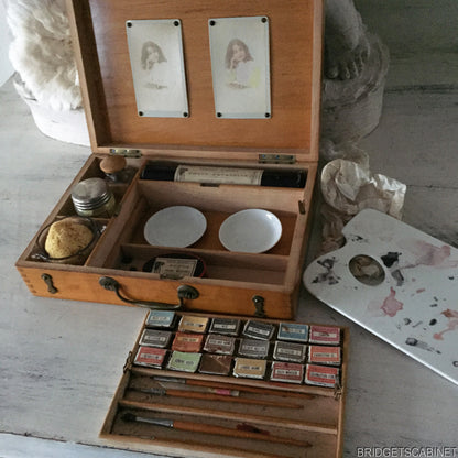 1880s French Artist Photographe Paint Box