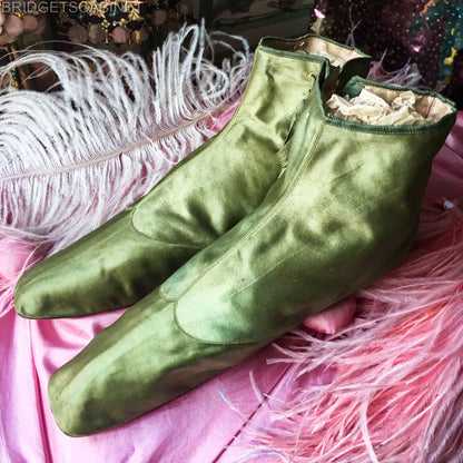 19th Century Green Sik Shoes