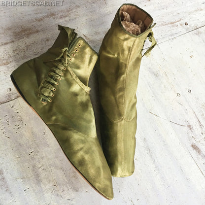 19th Century Green Sik Shoes