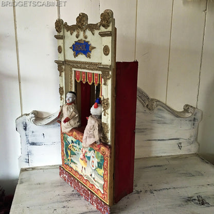 Guignol Puppet Theater 2 Puppets