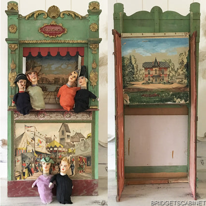 Guignol Puppet Theater with 6 Puppets