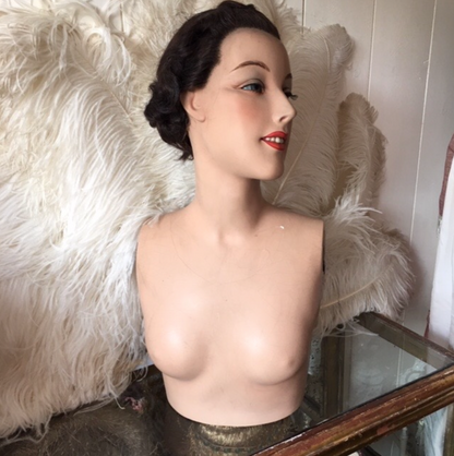 1930s French Flapper Style Bust