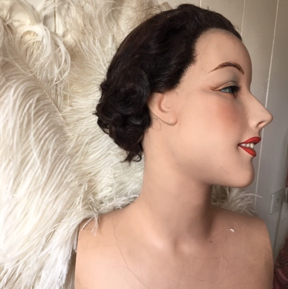1930s French Flapper Style Bust