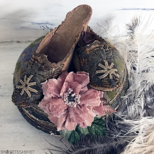 1850s Velvet Beaded Shoes