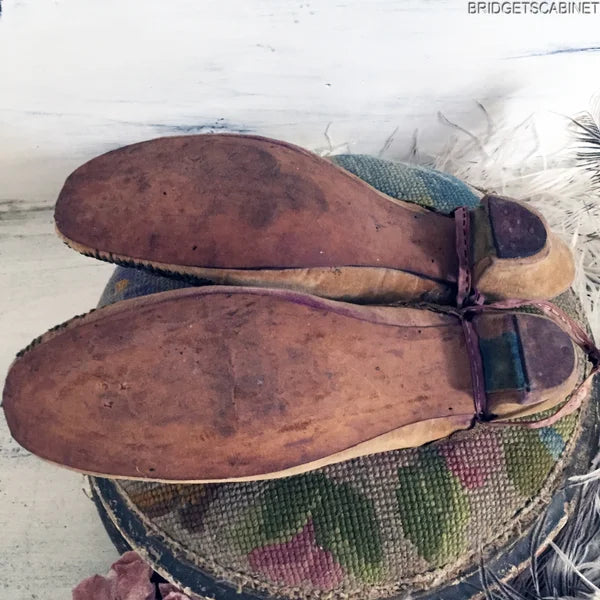 1850s Velvet Beaded Shoes