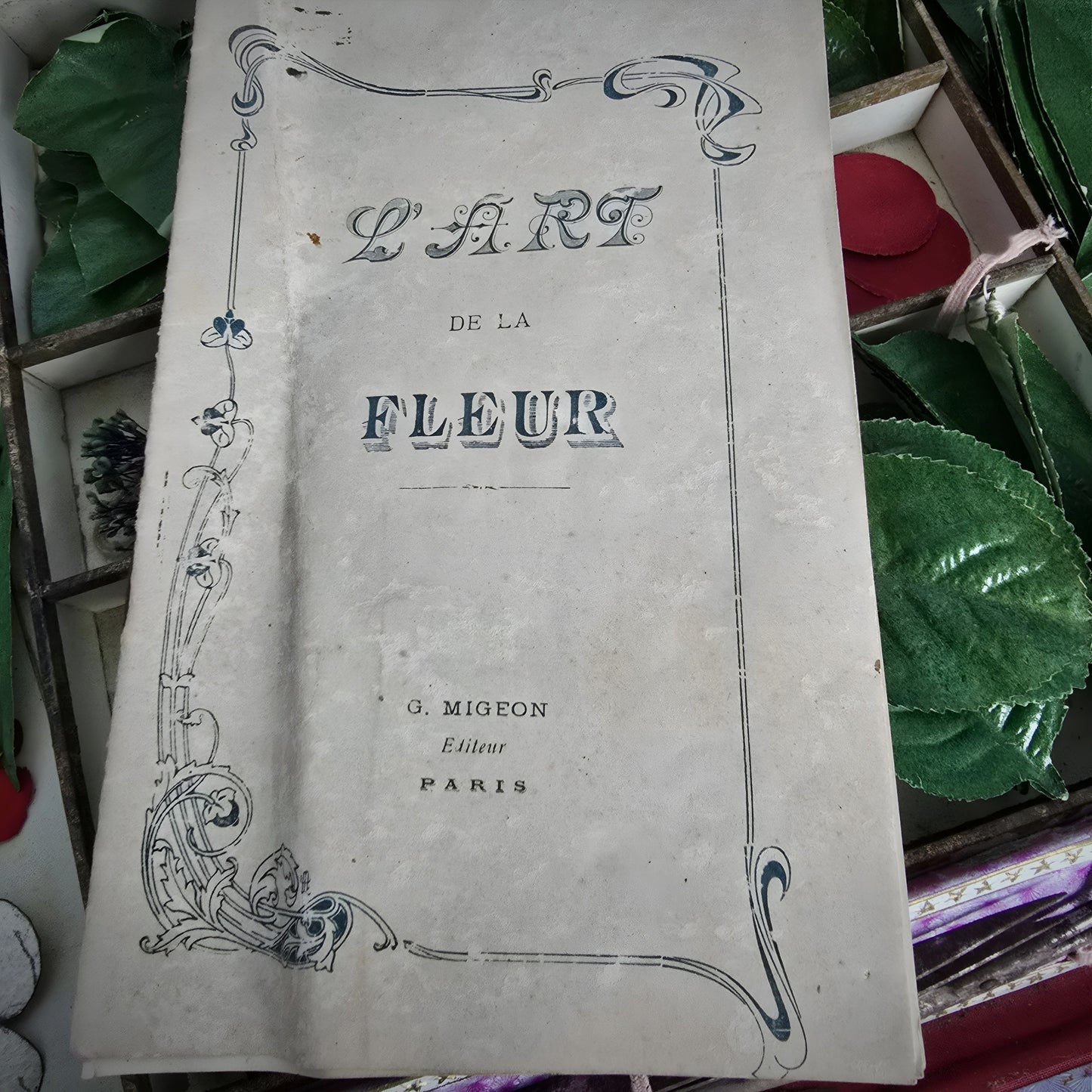 1900s rare French flower-making kit