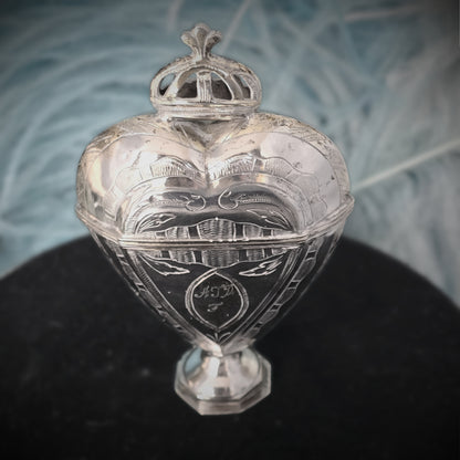Rare Scandinavian Silver Heart Vinaigrette (Hovedvandsæg)