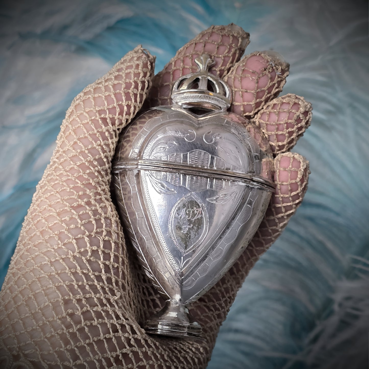 Rare Scandinavian Silver Heart Vinaigrette (Hovedvandsæg)