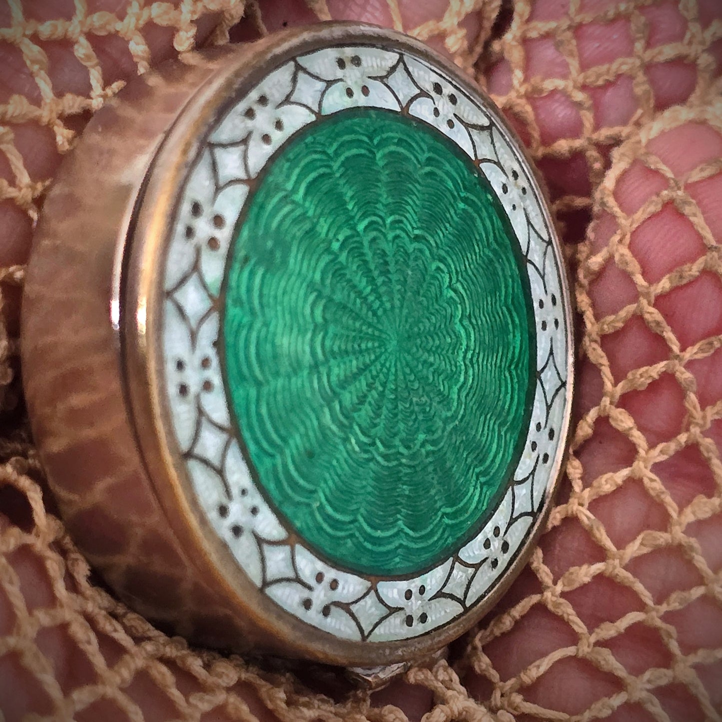 Antique French Guilloché Enamel Powder Compact Art Deco period, circa 1910–1920