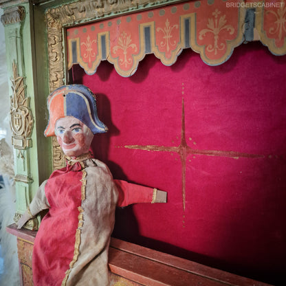 Guignol Puppet Theater