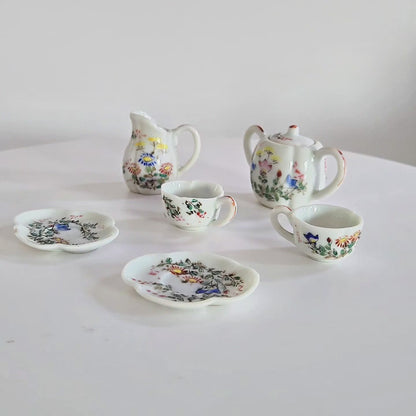 19th Century Chinese Miniature tea Set Porcelain