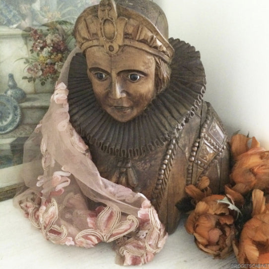 17th Century Wooden Noble Bust Statue