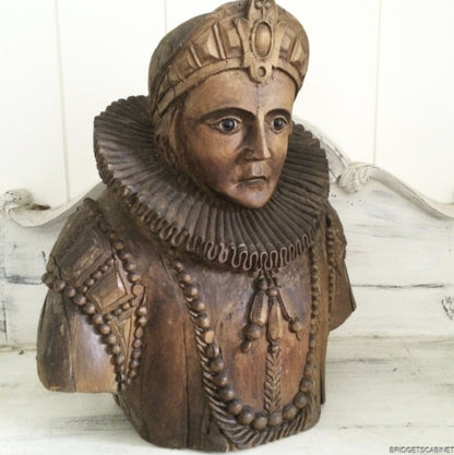 17th Century Wooden Noble Bust Statue